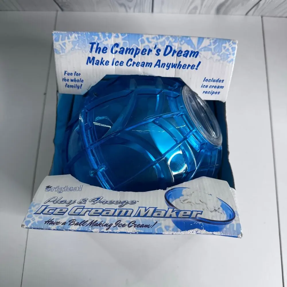 Play and Freeze ICE CREAM MAKER BALL Blue 1 Pint Kids Cooking Science NEW